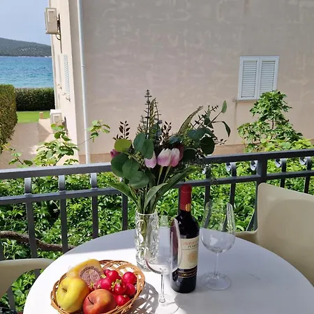 Mediteraneo شقة *